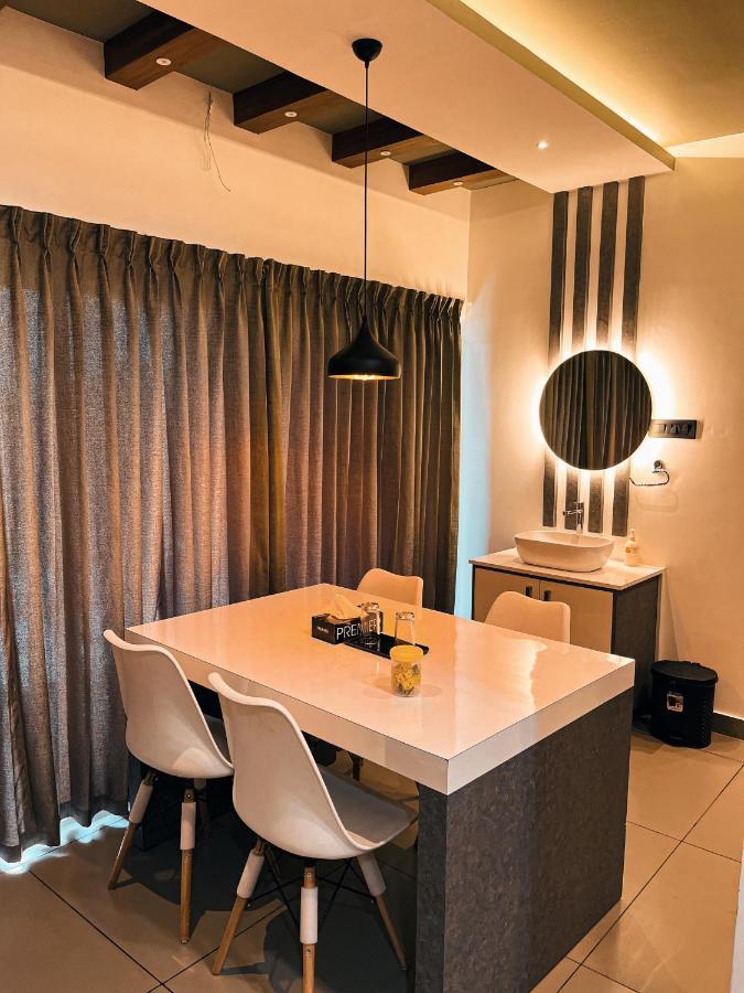 Bbc Luxury Apartments Perintalmanna Екстер'єр фото
