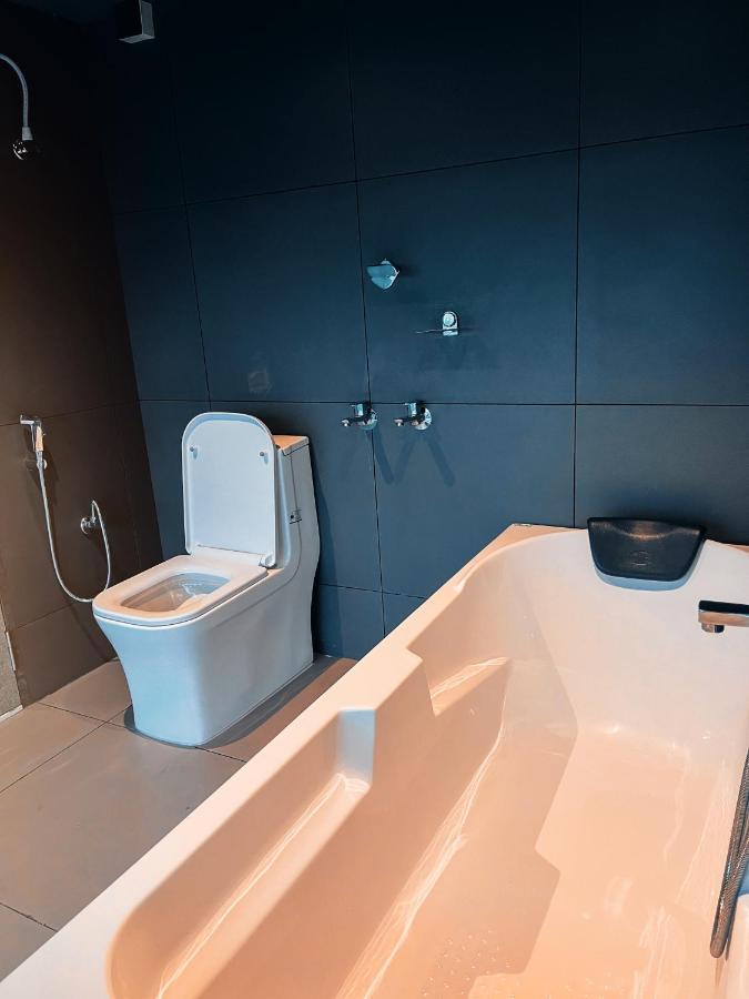 Bbc Luxury Apartments Perintalmanna Екстер'єр фото